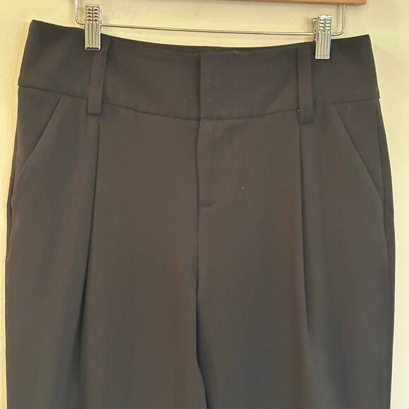 Alice + Olivia Pleated Front Black Pants sz 6 - Picture 3 of 7